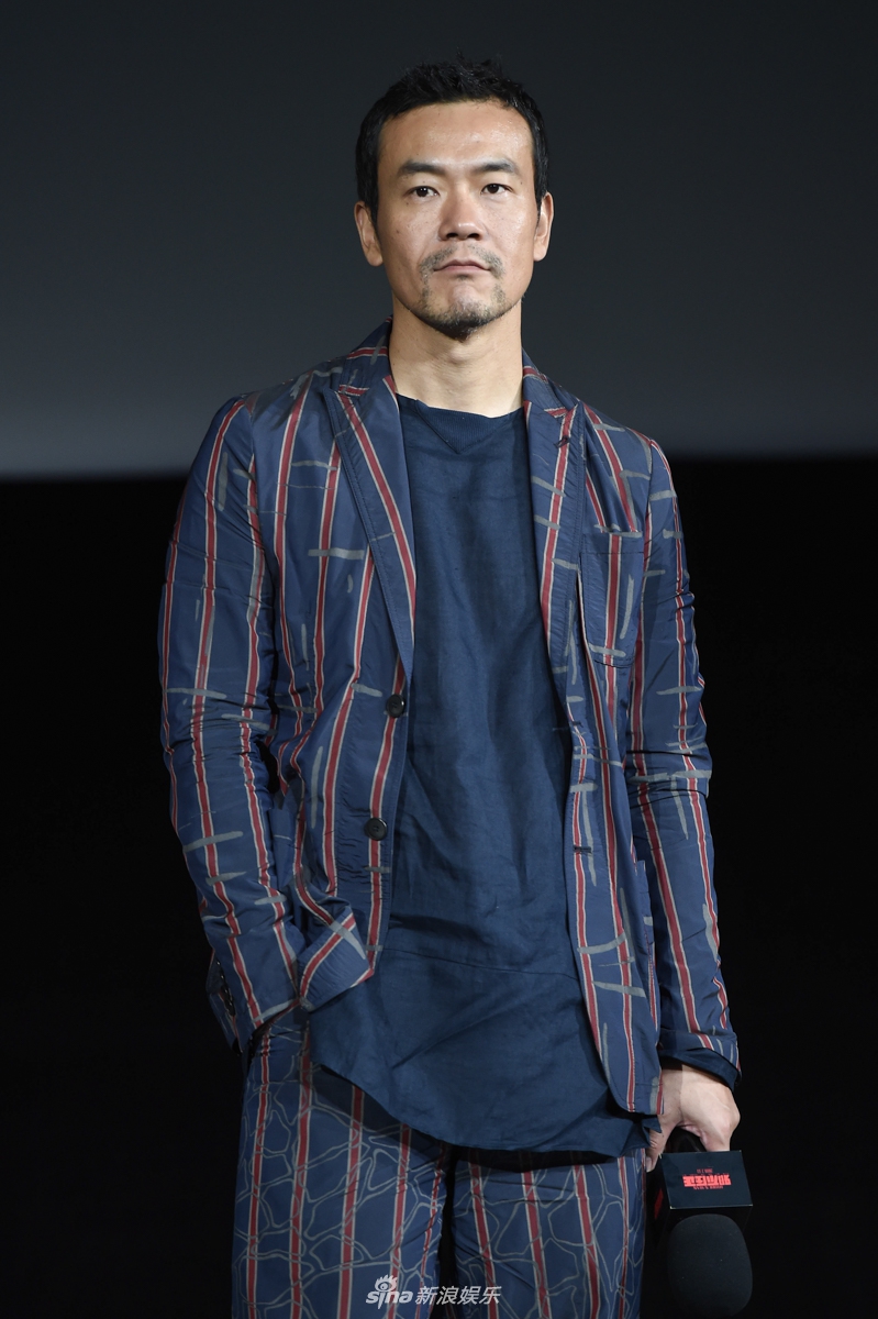 姜文新剧上映，演技与导演才华的璀璨展现